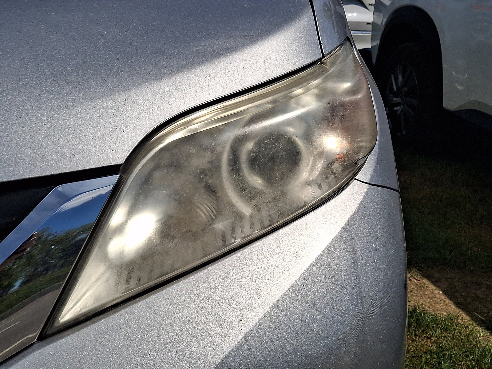 Used 2012 Toyota Sienna LE w/ Towing Pkg FWD image 10