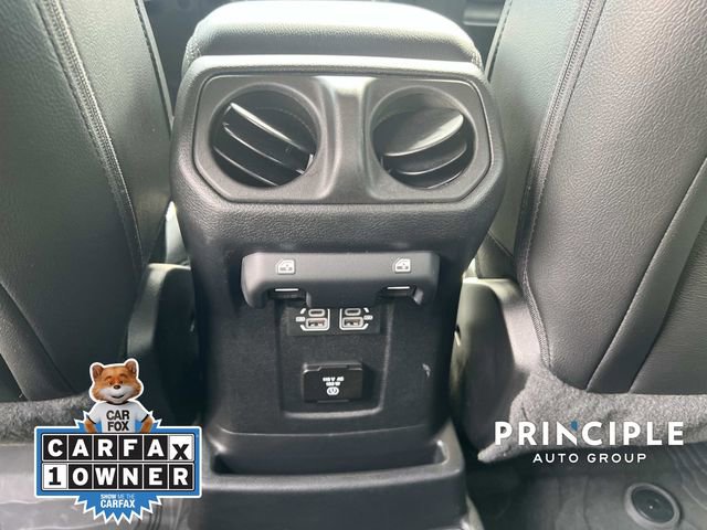 Used 2022 Jeep Wrangler Unlimited Sahara w/ Cold Weather Group image 27