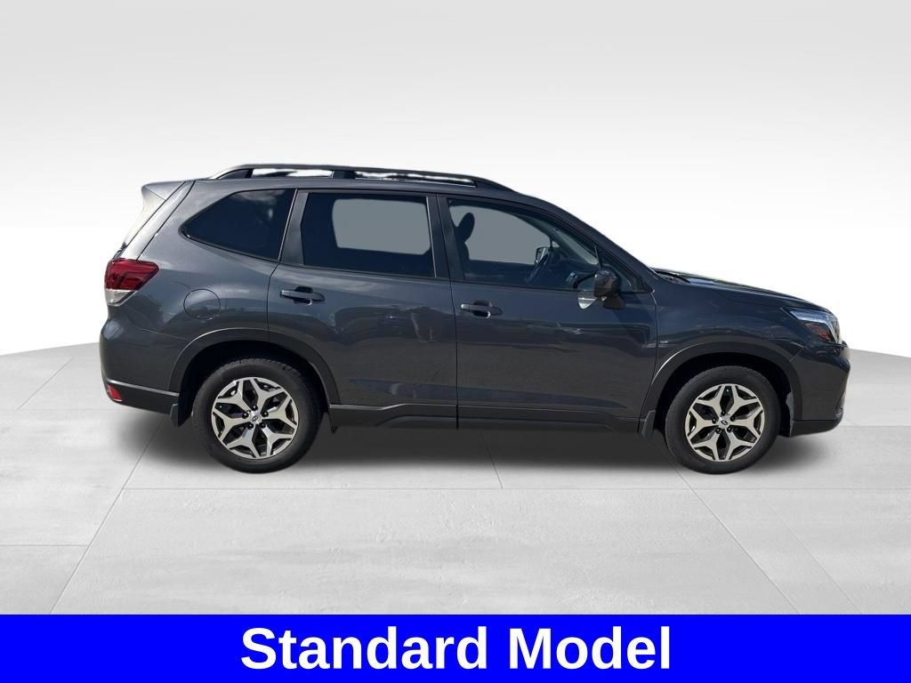 Used 2021 Subaru Forester Premium AWD/4WD image 8