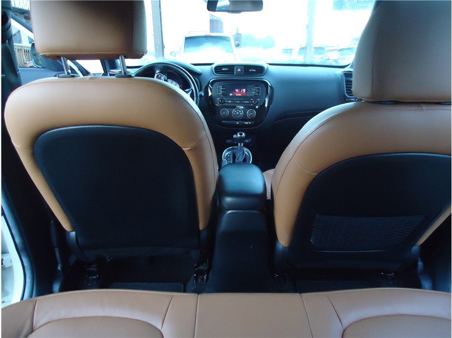 Used 2016 Kia Soul ! w/ Umber Package 1 image 17