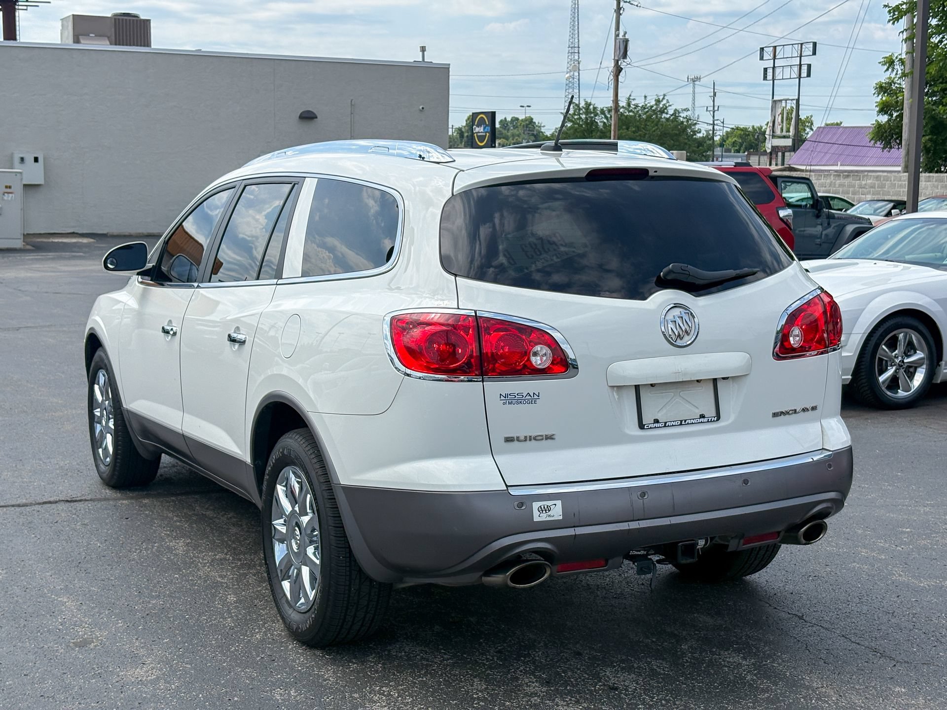 Used 2012 Buick Enclave Leather FWD image 6
