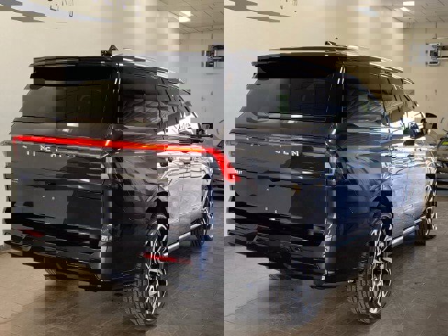 New 2026 Lincoln Navigator Black Label image 17