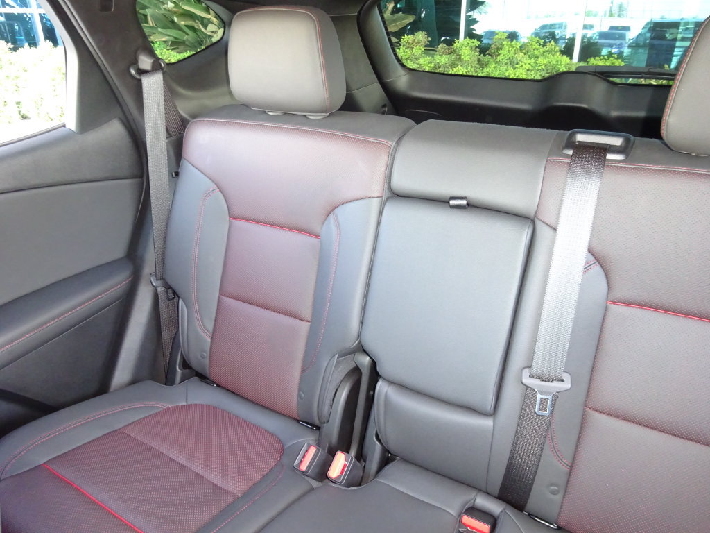Certified 2025 Chevrolet Blazer RS w/ Enhanced Convenience Package AWD/4WD image 14
