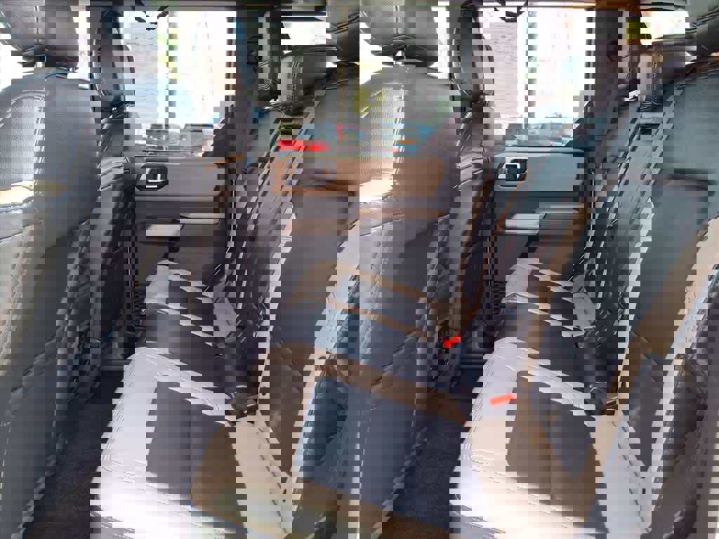 Used 2023 Ford Bronco Wildtrak image 20