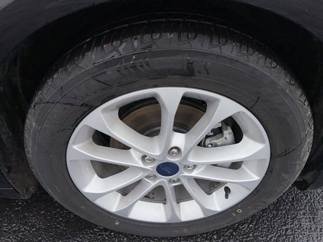 Used 2020 Ford Fusion SE image 26