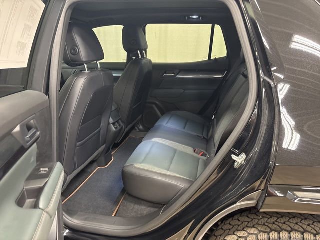 Used 2026 GMC Terrain AT4 w/ Technology Package II image 18