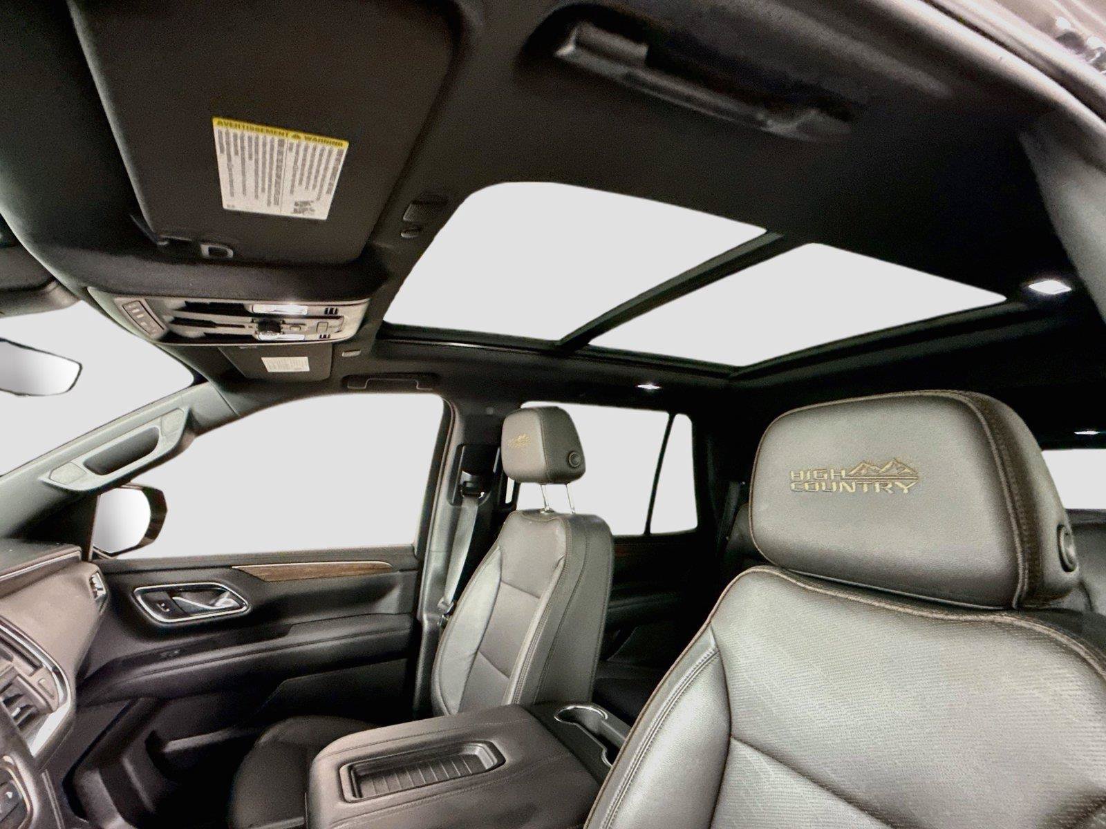 Used 2022 Chevrolet Tahoe High Country AWD/4WD image 16