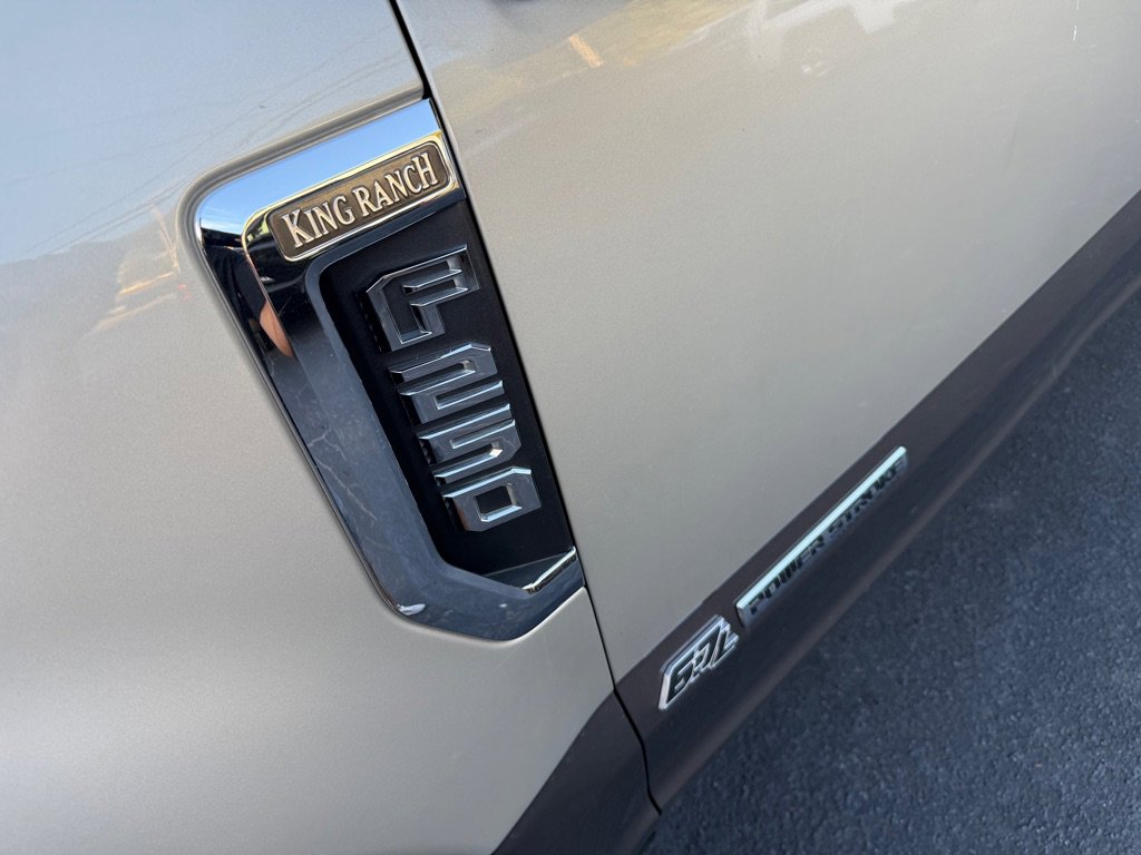 Used 2017 Ford F250 King Ranch w/ King Ranch Ultimate Package image 31