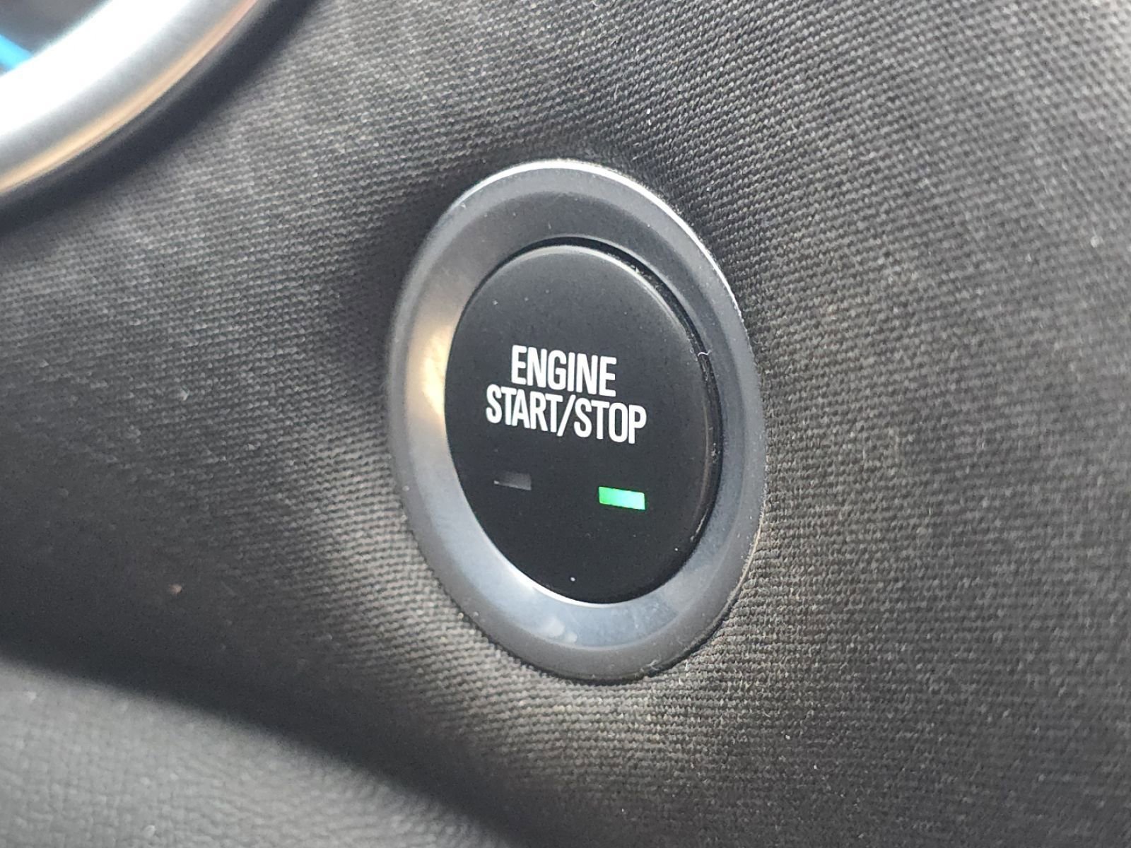 Used 2016 Chevrolet Malibu LT image 9