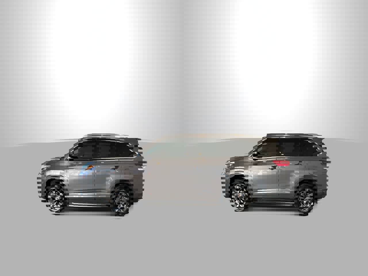 Used 2017 Toyota Highlander Limited image 5