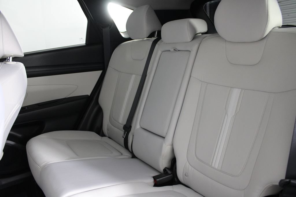 Used 2026 Hyundai Tucson SEL FWD image 21
