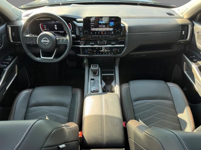 Certified 2024 Nissan Pathfinder Platinum AWD/4WD image 10