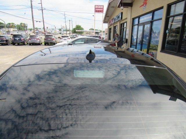 Used 2023 Dodge Charger SXT RWD image 15