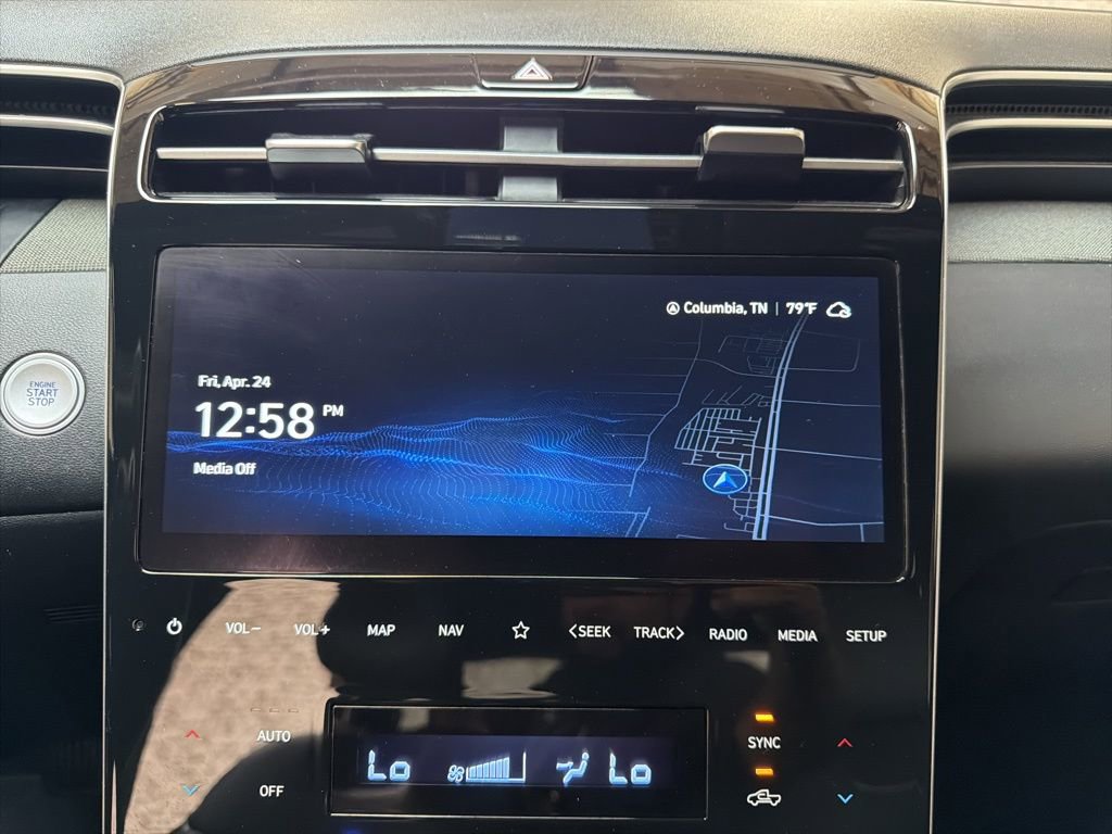 Certified 2023 Hyundai Santa Cruz Limited AWD/4WD image 18