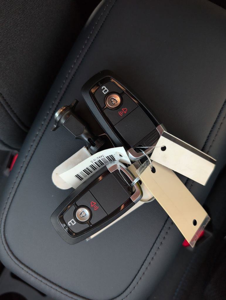 New 2026 Ford Maverick XLT image 34