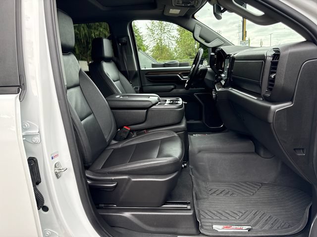 Used 2024 Chevrolet Silverado 3500 LT w/ Safety Package AWD/4WD image 9