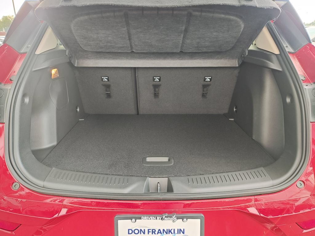 New 2026 Buick Encore GX Avenir w/ Avenir Technology Package FWD image 9