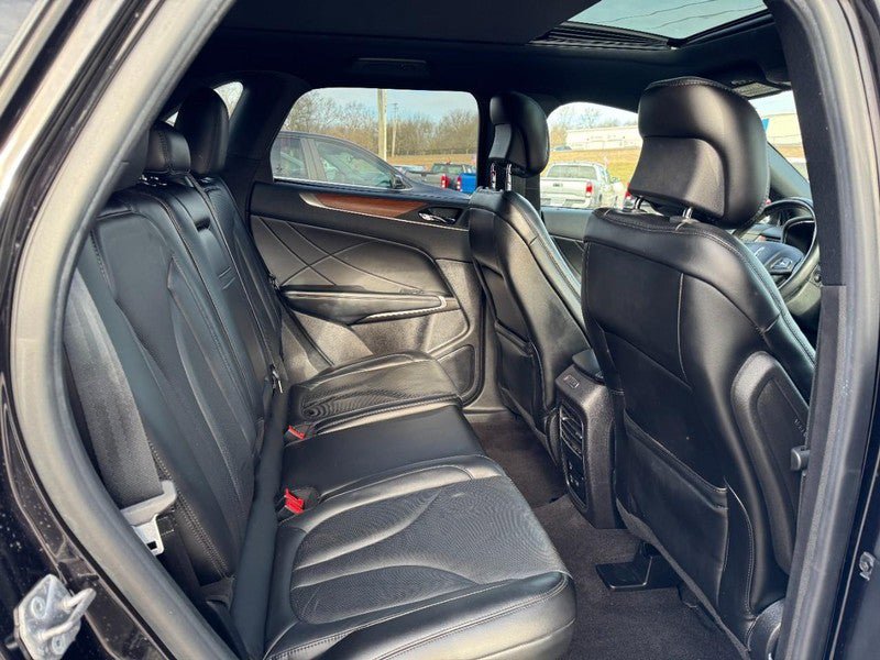 Used 2019 Lincoln MKC Reserve w/ MKC Climate Package image 10