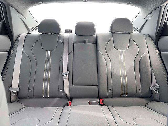 New 2026 Hyundai Elantra SEL Sport Premium FWD image 18
