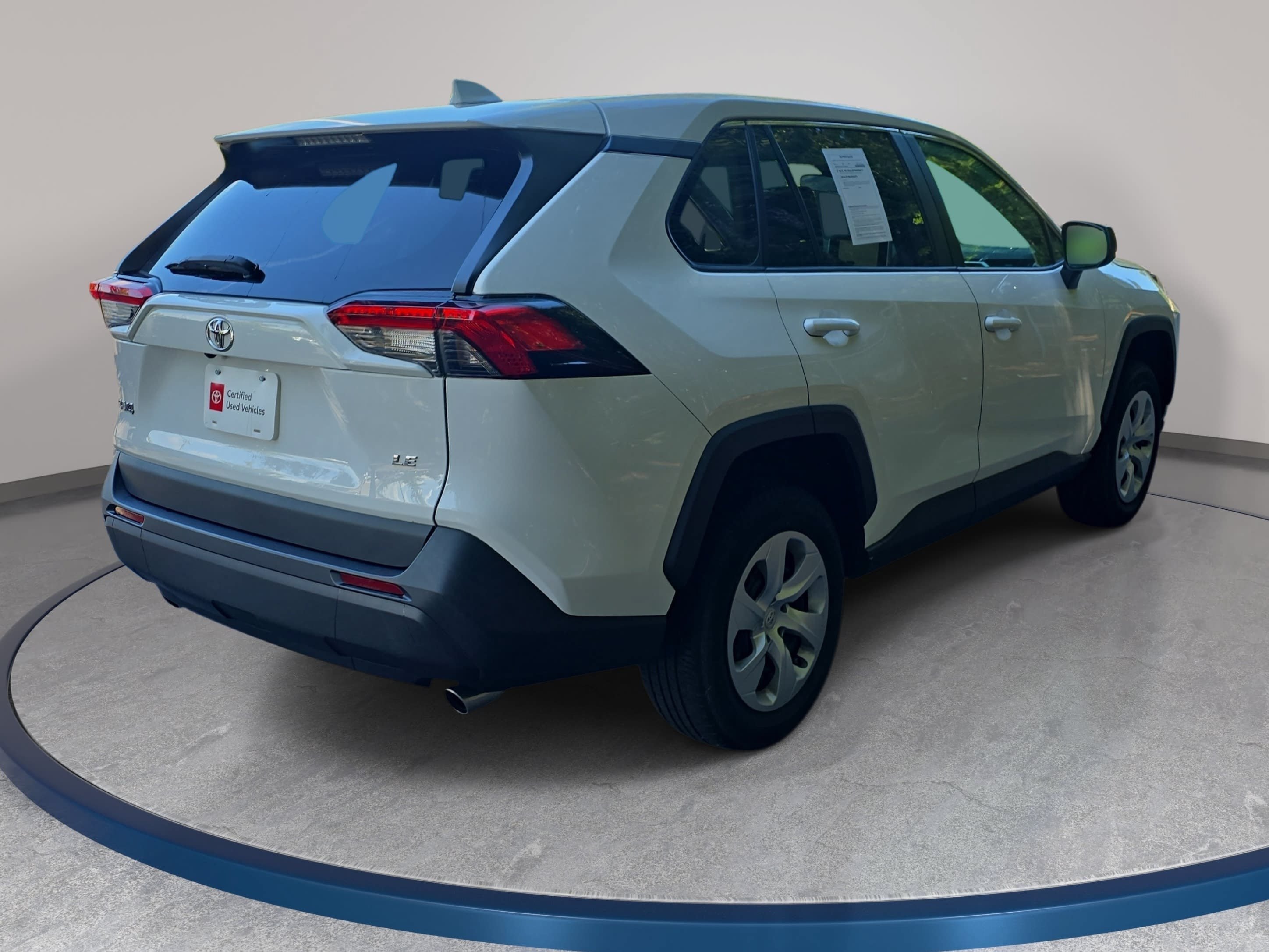 Certified 2023 Toyota RAV4 LE FWD image 5