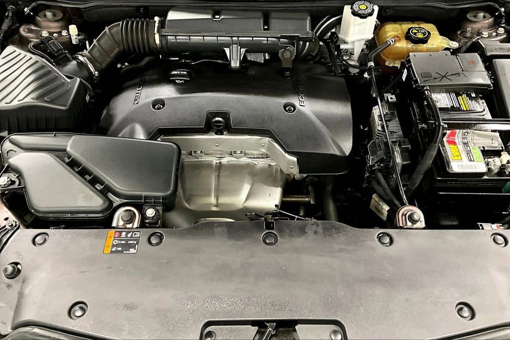 Used 2020 Buick Envision Essence w/ LPO, Road Trip Package image 29