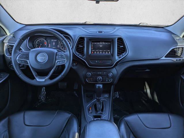 Used 2020 Jeep Cherokee Latitude Plus FWD image 17