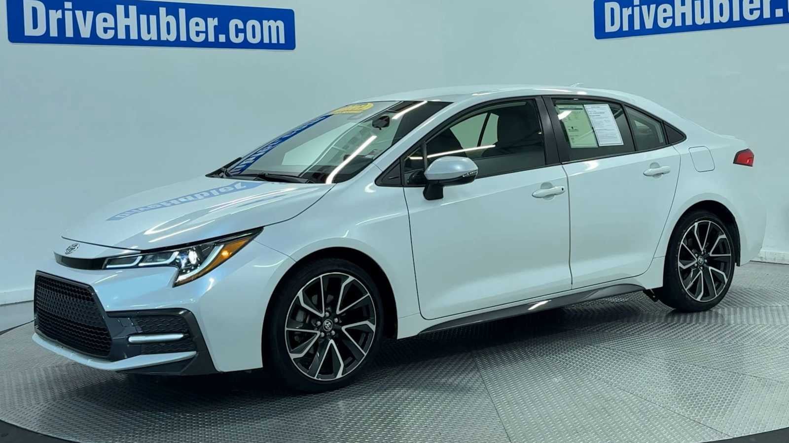 Used 2022 Toyota Corolla SE FWD image 4