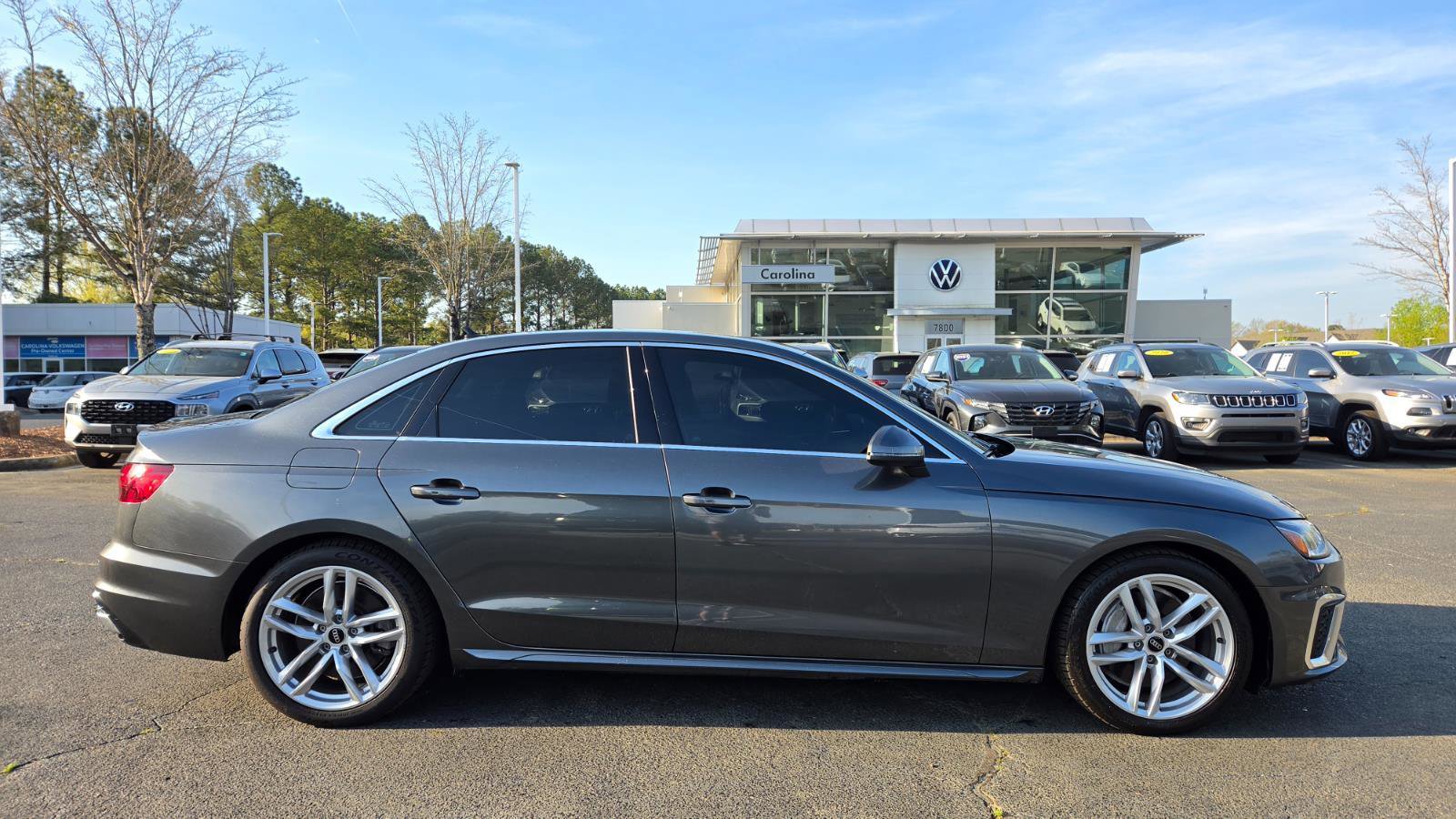 Used 2021 Audi A4 2.0T Premium Plus w/ Premium Plus Package image 6