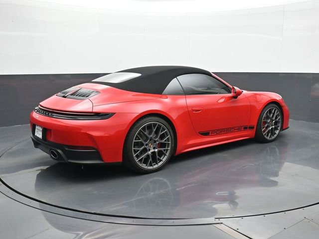 Certified 2025 Porsche 911 Carrera RWD image 19