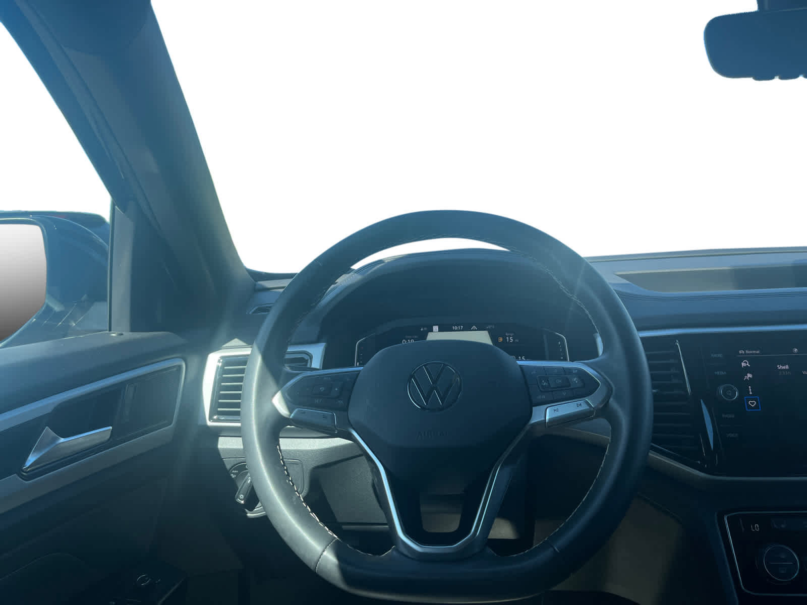 Used 2023 Volkswagen Atlas Cross Sport SEL AWD/4WD image 11