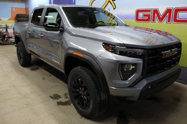 New 2026 GMC Canyon Elevation image 3