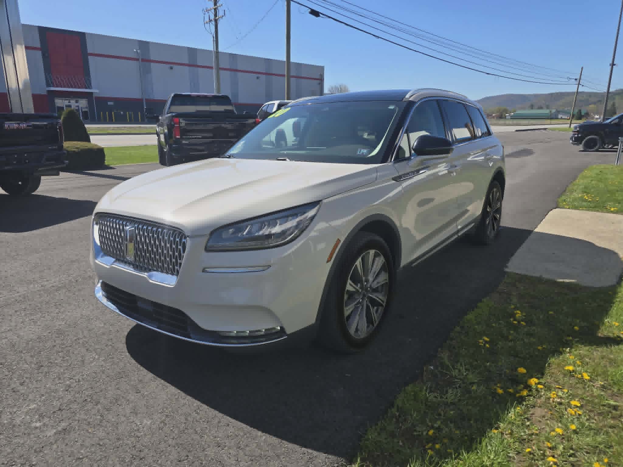 Used 2020 Lincoln Corsair Reserve w/ Elements Package AWD/4WD image 8