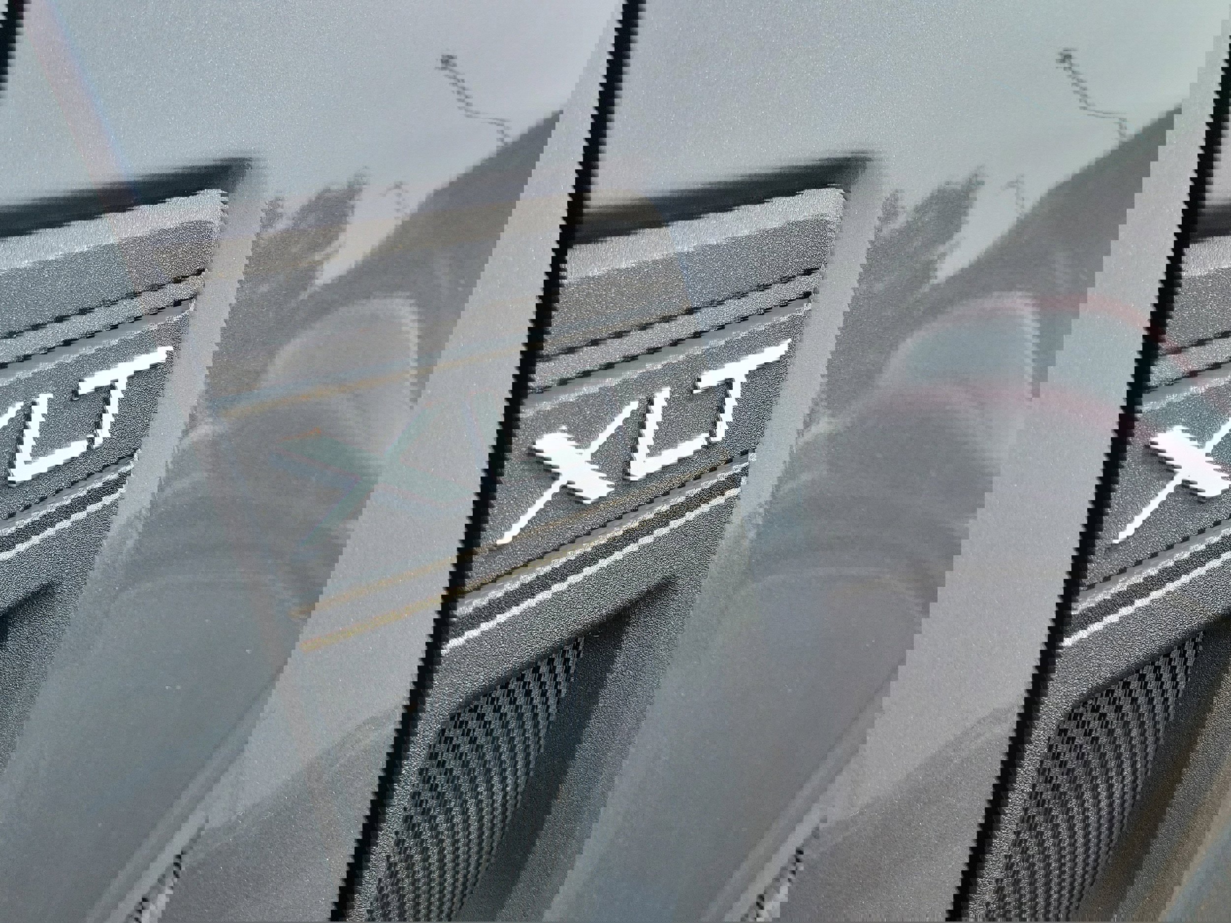 New 2025 Ford Maverick XLT w/ XLT Luxury Package image 6