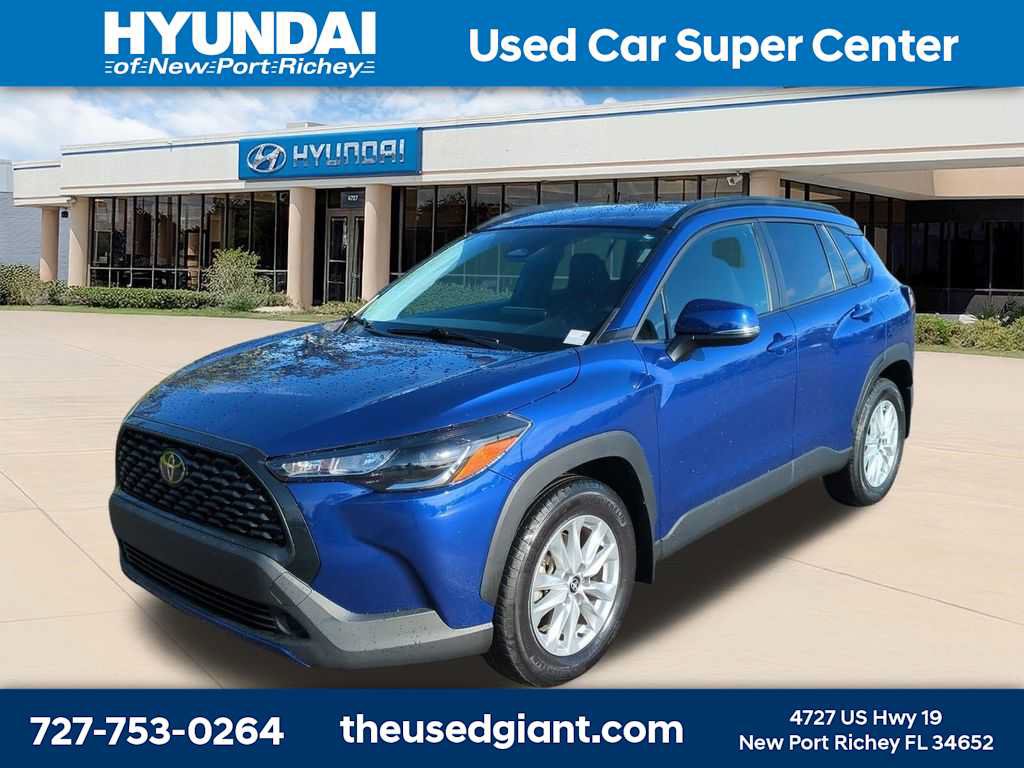 Used 2024 Toyota Corolla Cross LE