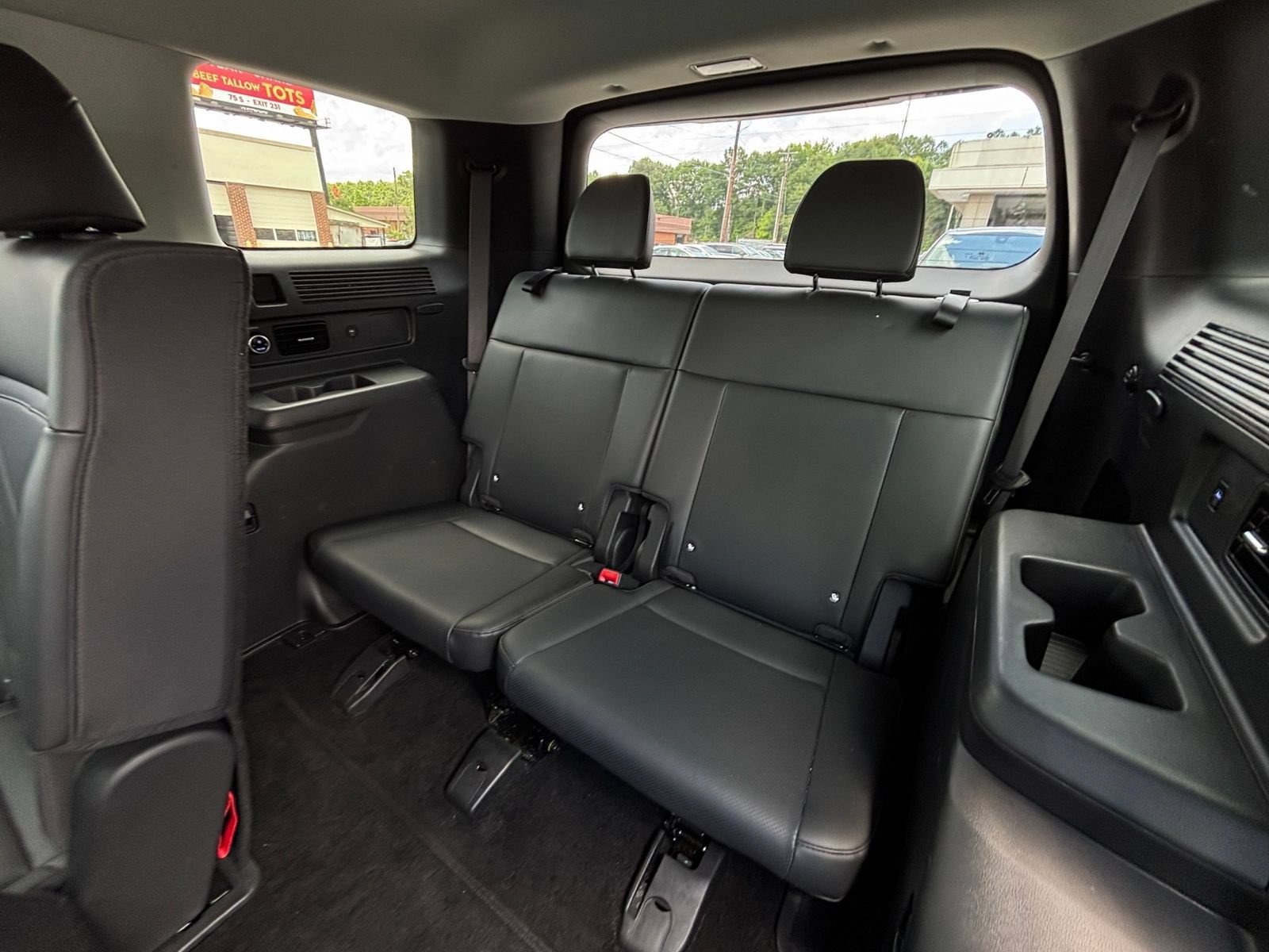 Used 2026 Hyundai Santa Fe SEL FWD image 30