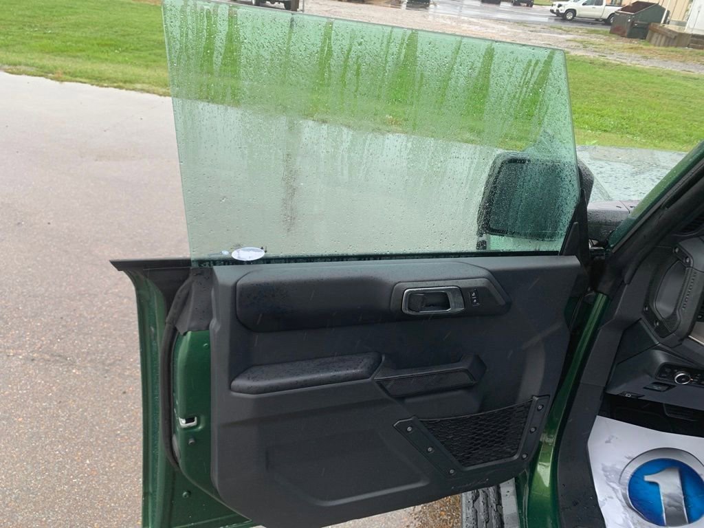 New 2025 Ford Bronco Outer Banks image 11