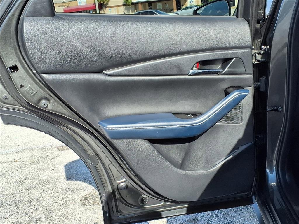 Used 2021 MAZDA CX-30 AWD 2.5 S w/ Preferred Package image 18