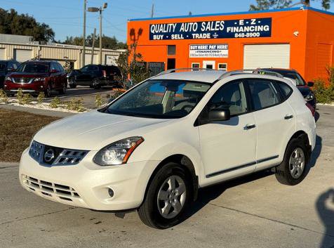 Used 2014 Nissan Rogue S w/ Convenience Package image 2