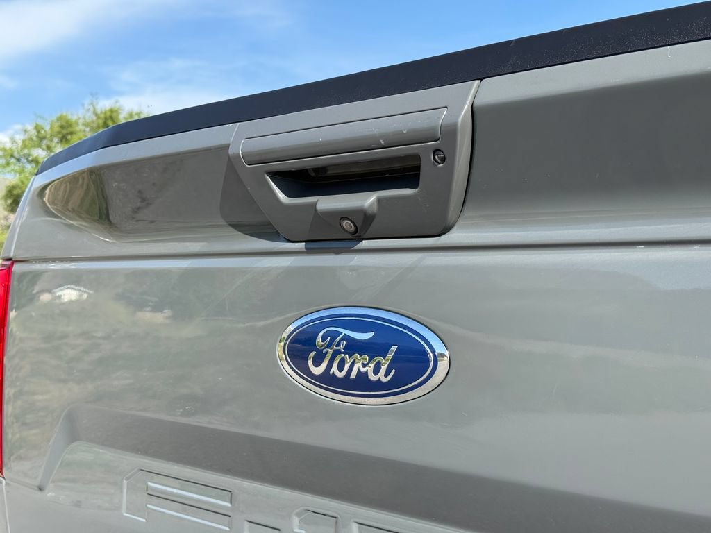 Used 2018 Ford F150 Lariat w/ Equipment Group 502A Luxury AWD/4WD image 15