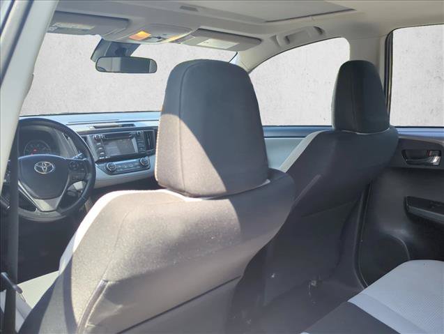 Used 2018 Toyota RAV4 XLE FWD image 28