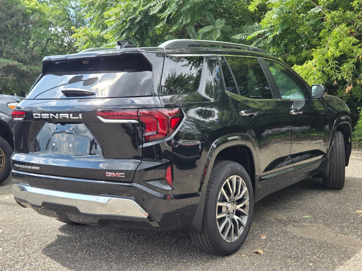 New 2026 GMC Terrain Denali AWD/4WD image 18