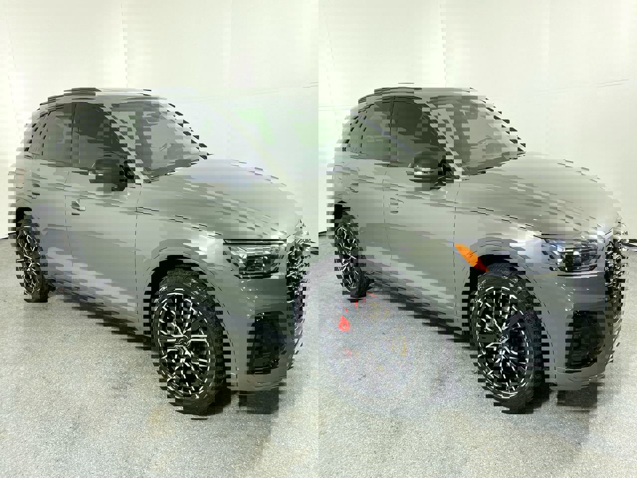 Certified 2023 Audi SQ5 Premium Plus w/ Premium Plus Package image 32