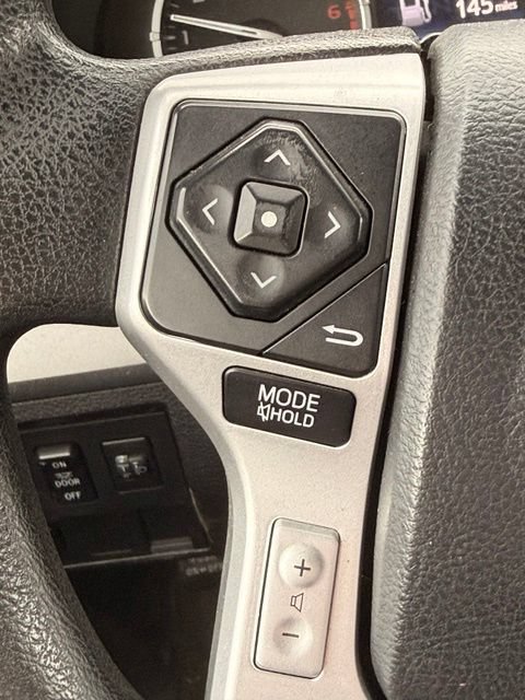 Used 2015 Toyota Tundra SR5 AWD/4WD image 15