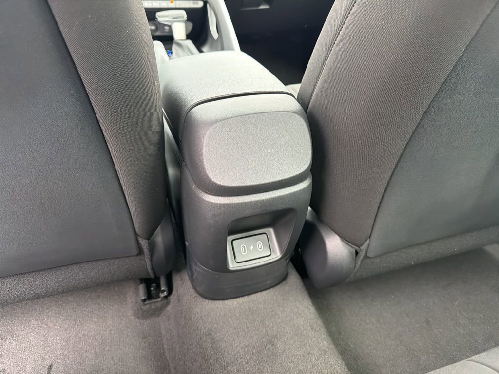 New 2026 Hyundai Elantra Sport image 16