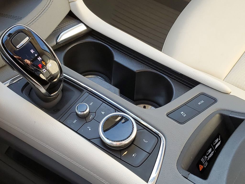 Used 2024 Cadillac XT5 Premium Luxury w/ LPO, Floor Liner Package image 21