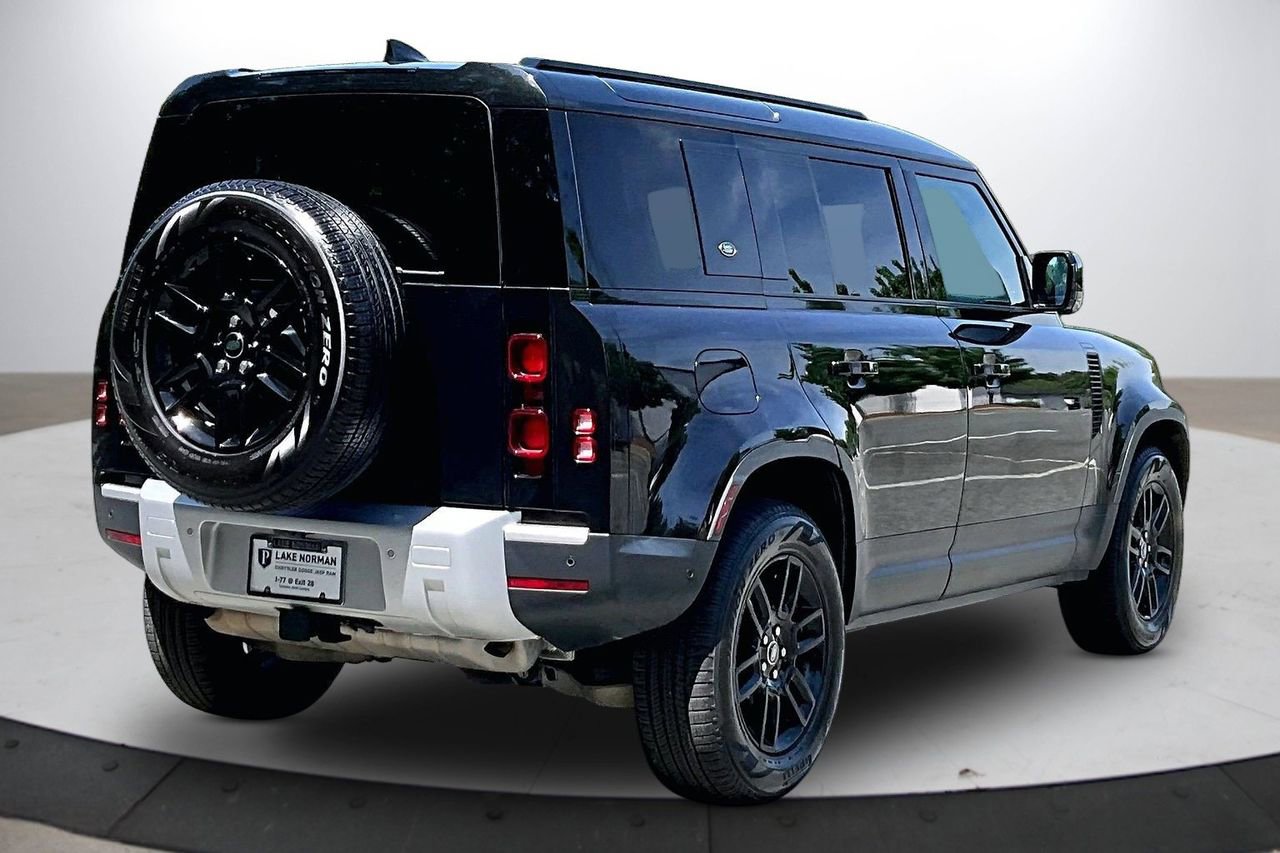 Used 2024 Land Rover Defender 110 S AWD/4WD image 9
