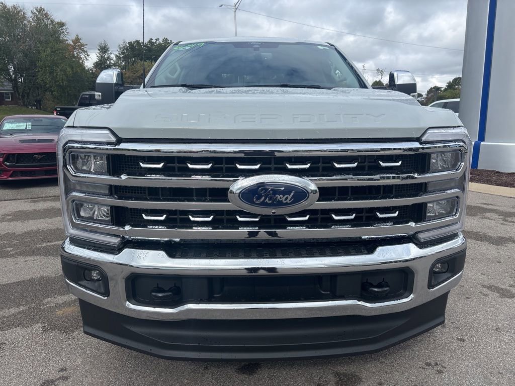 New 2026 Ford F350 Lariat w/ Chrome Package image 3