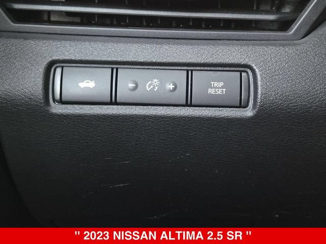 Used 2023 Nissan Altima 2.5 SR FWD image 19