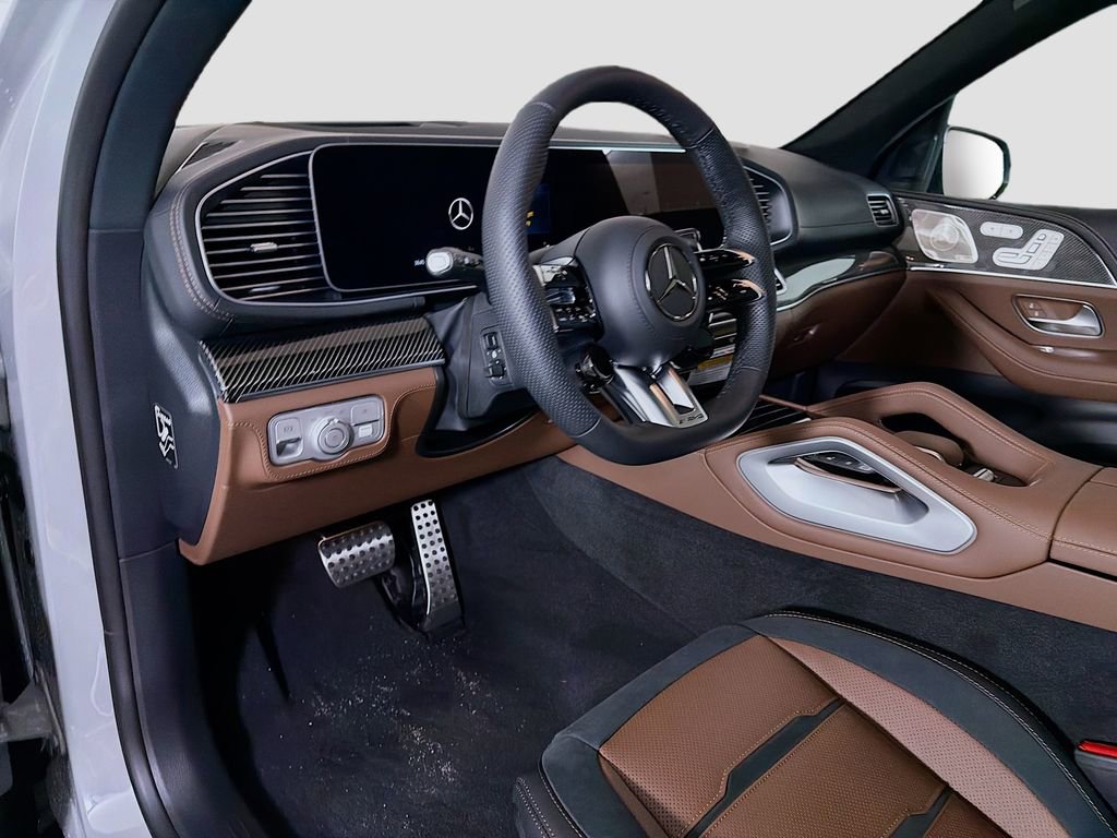 New 2026 Mercedes-Benz GLS 63 AMG 4MATIC image 10