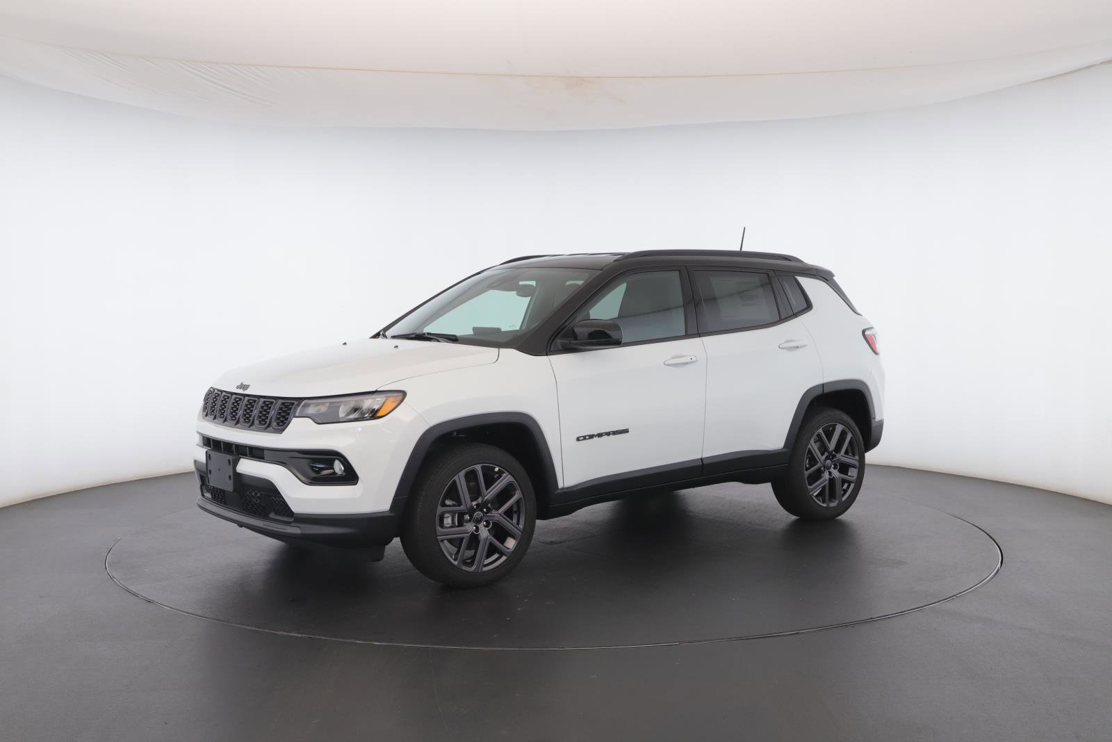 New 2026 Jeep Compass Limited image 40